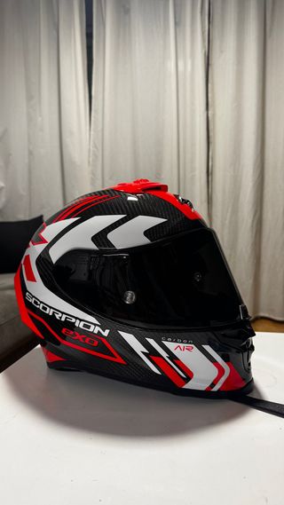 Casco Scorpion Exo Carbon Air