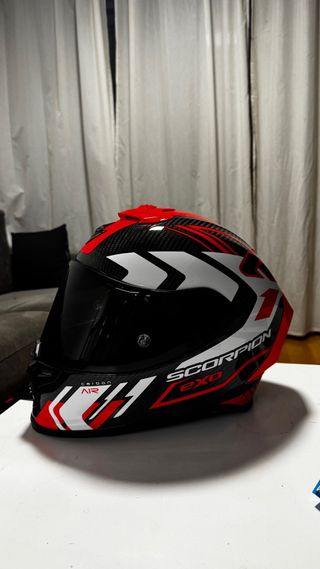 Casco Scorpion Exo Carbon Air