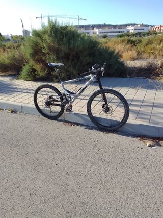 Cannondale Jekyll 500 - MTB
