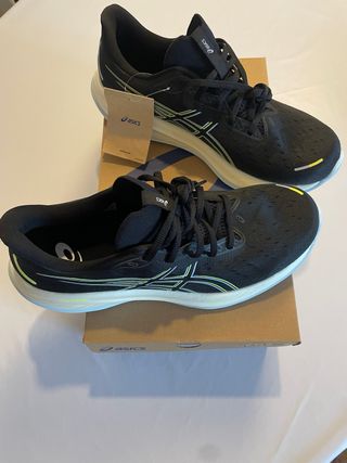 Zapatillas Asics Gel-Cumulus 26
