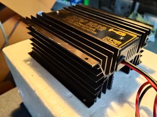 Convertitore x camion No DC/DC 24V-13.8V ECV1012