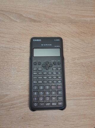Calculadora CASIO fx-82MS