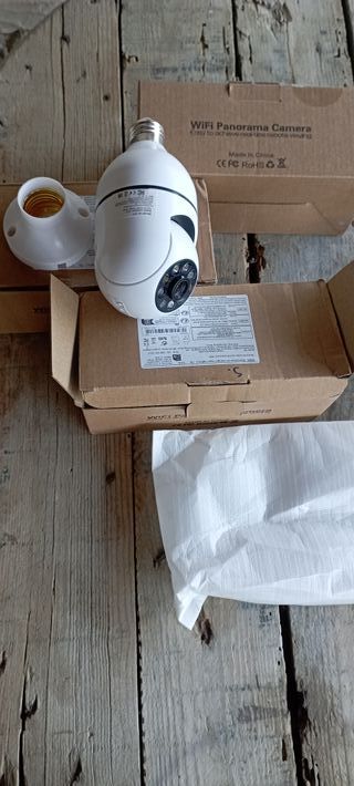  3 fotocamere WiFi panoramiche E27