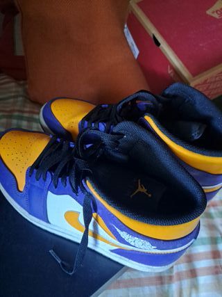 Zapatillas Jordan Lakers