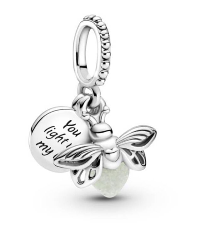 Charm Luciérnaga Luminosa