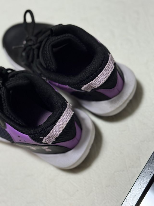 Zapatillas baloncesto Under Armour 33,5