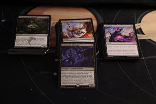 Playsets 100 cartas Magic NEGRAS + rara incluida