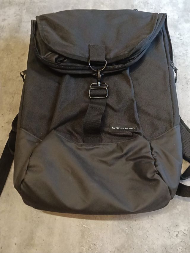 Mochila Hydroponic negra