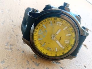 Reloj deportivo | Negro y amarillo