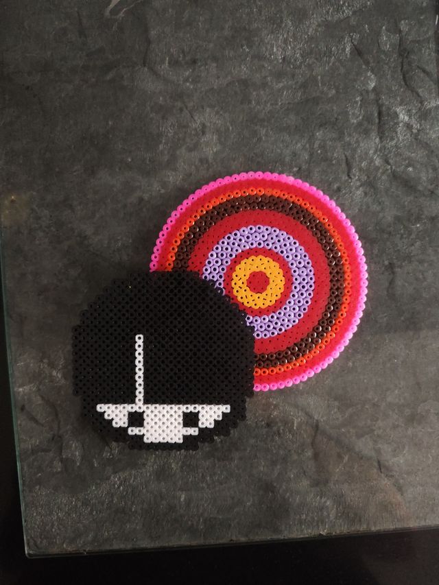 Hama Beads: Los Planetas Super 8