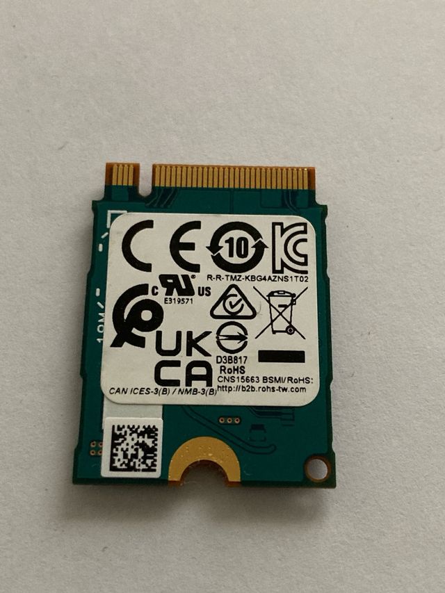 SSD NVMe Kioxia 256GB - M.2