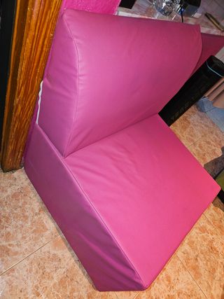 Sillón rosa polipiel hecho a mano