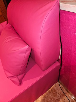 Sillón rosa polipiel hecho a mano