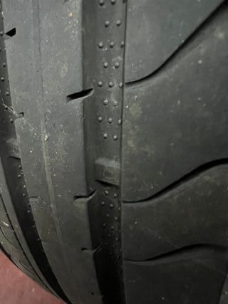 Neumático Cooper 235/45 R19