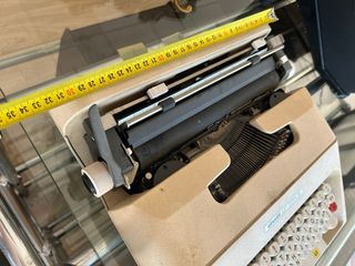 Olivetti Lettera 35 - Macchina da scrivere