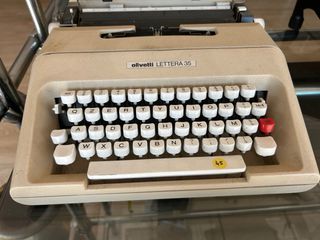 Olivetti Lettera 35 - Macchina da scrivere