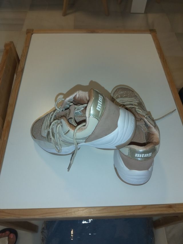 Zapatillas Mustang niña 36 beige