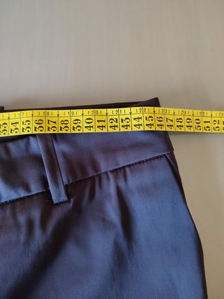 Pantalones Mango T.46