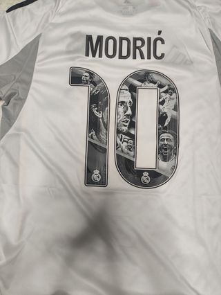 Camiseta Modric