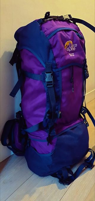Mochila Lowe Alpine morada