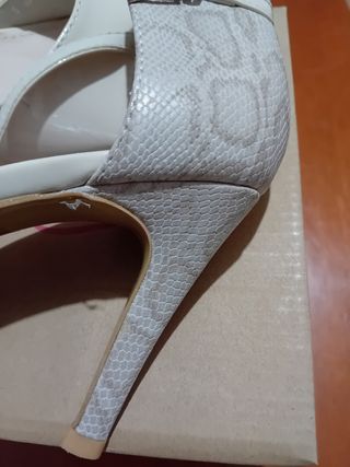 Zapatos tacón alto blanco