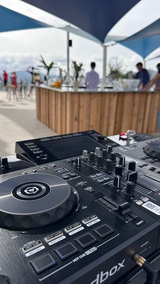 ALQUILER MATERIAL PARA DJ,EVENTOS,CUMPLEAÑOS,BODAS