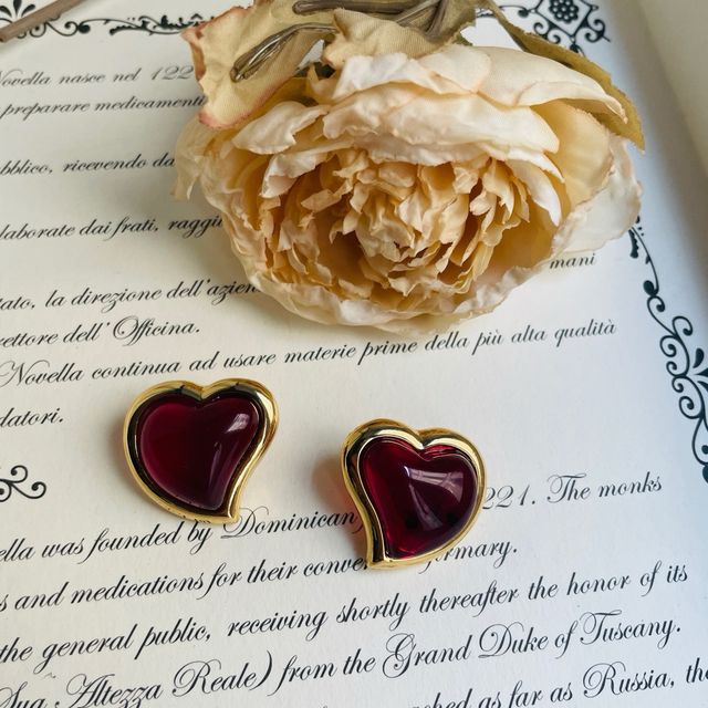 Orecchini cuore oro rosso
