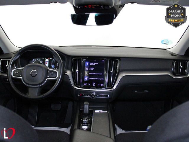 Volvo V60 2.0 B4 (G) Momentum Pro Auto