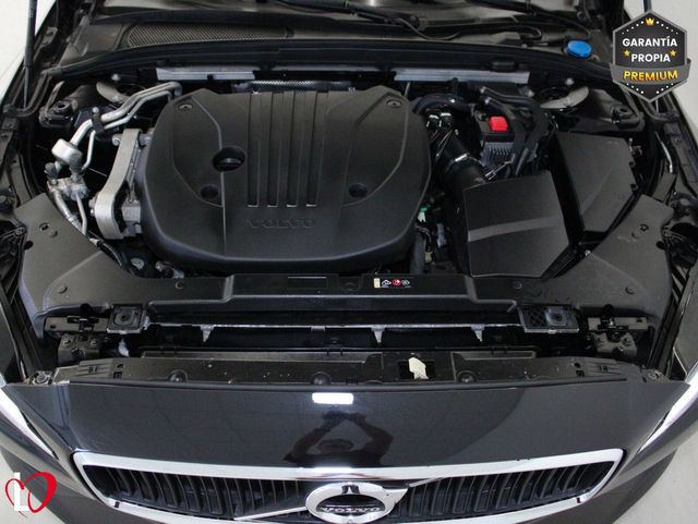 Volvo V60 2.0 B4 (G) Momentum Pro Auto