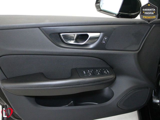Volvo V60 2.0 B4 (G) Momentum Pro Auto