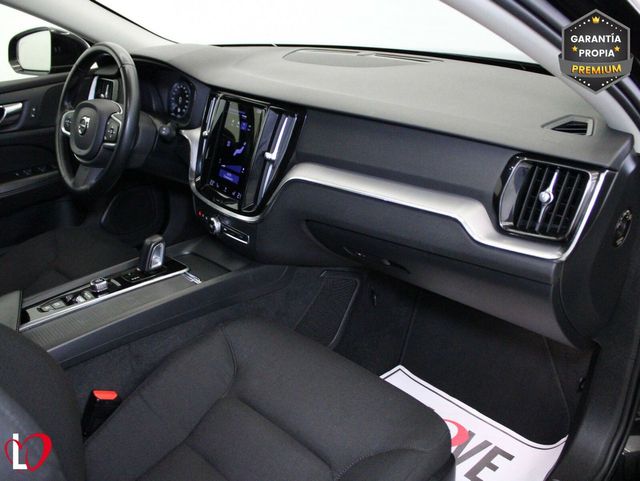 Volvo V60 2.0 B4 (G) Momentum Pro Auto