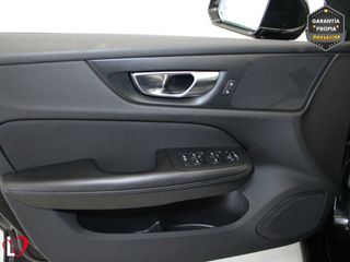 Volvo V60 2.0 B4 (G) Momentum Pro Auto