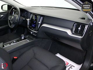 Volvo V60 2.0 B4 (G) Momentum Pro Auto
