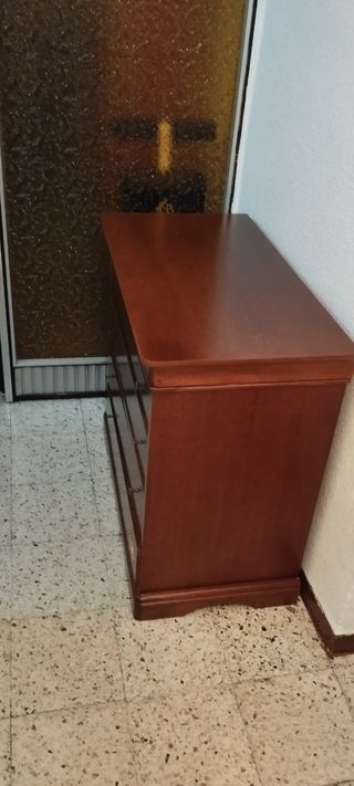 Cómoda madera 4 cajones
