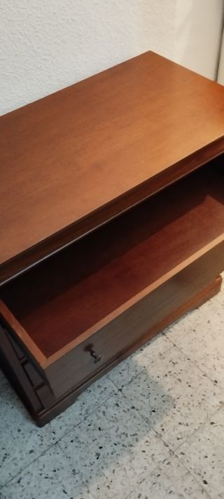 Cómoda madera 4 cajones
