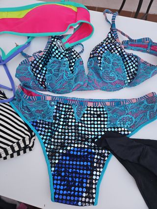 Lote Bañador y bikinis mujer talla S 