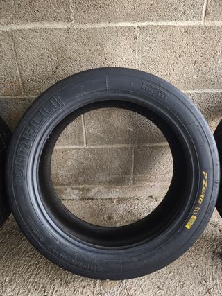 Neumáticos semislicks Pirelli Pzero 225/40/17