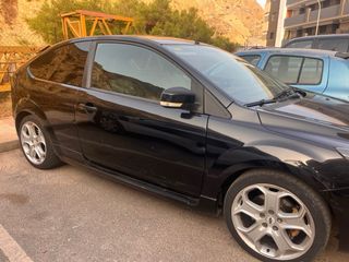 Ford Focus hirvonen