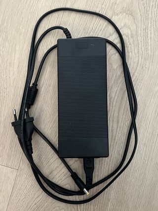 Patinete eléctrico Micro Merlin X4 monopatín