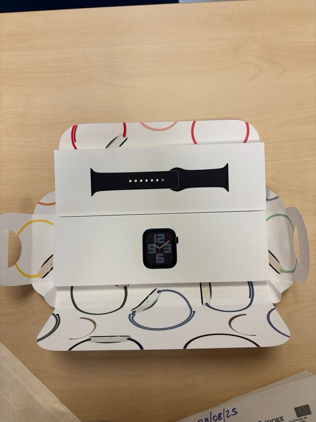 Apple Watch SE 2ª generación GPS CELLULAR Aluminio