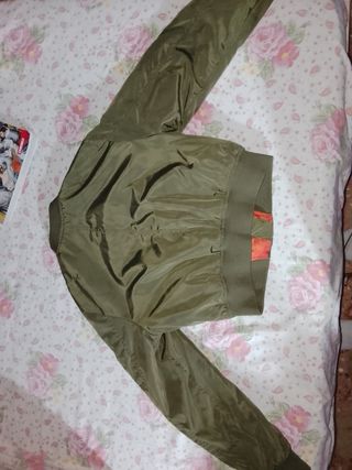 Giubbotto bomber verde oliva