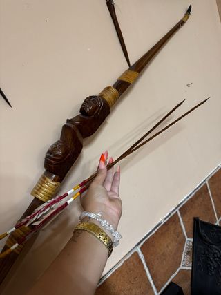Arco e frecce fatti a mano