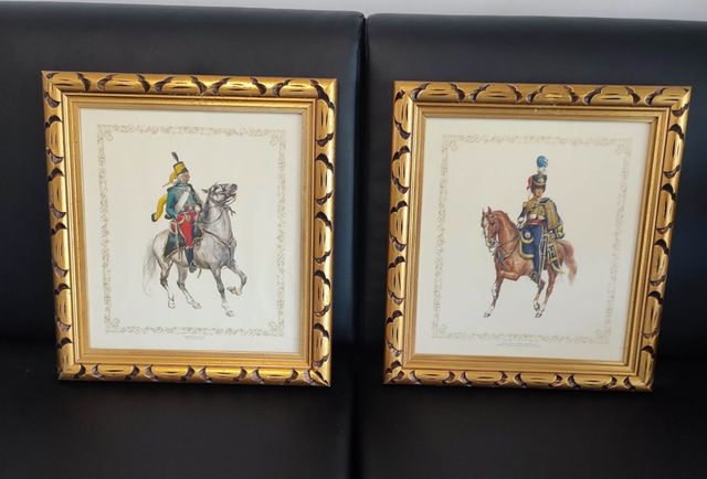 2 Cuadros militares dorados