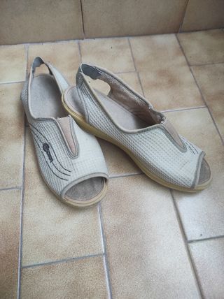 Sandalias Cosdam beige