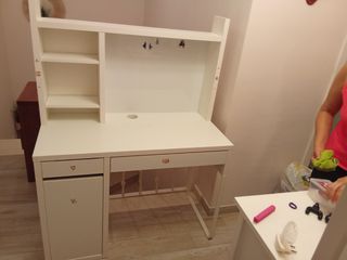 Escritorio infantil blanco