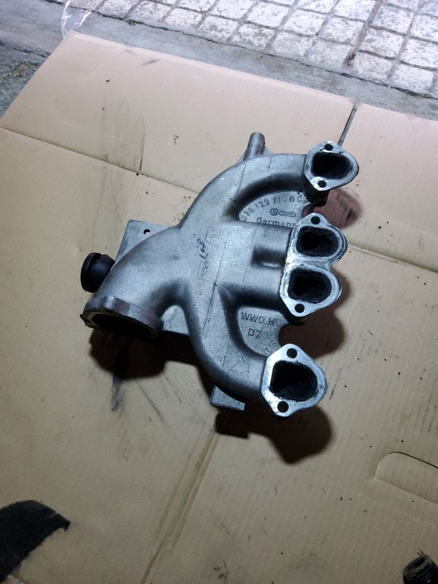 Colector Admision 1.9 TDI VW