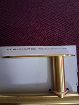 Portarollo dorado dorado con autoadhesivo