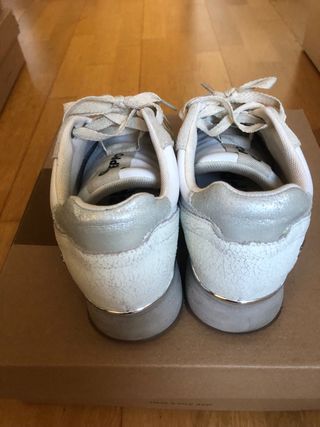 Zapatillas Gioseppo blancas