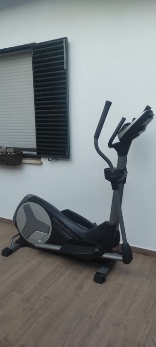 Elíptica NordicTrack E 9.2