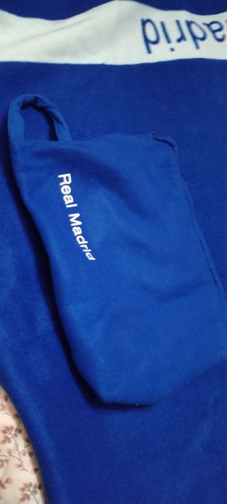 Manta Real Madrid - 1,33x1,59m - Nueva
